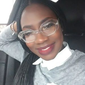 Meet your Posher, Andreka